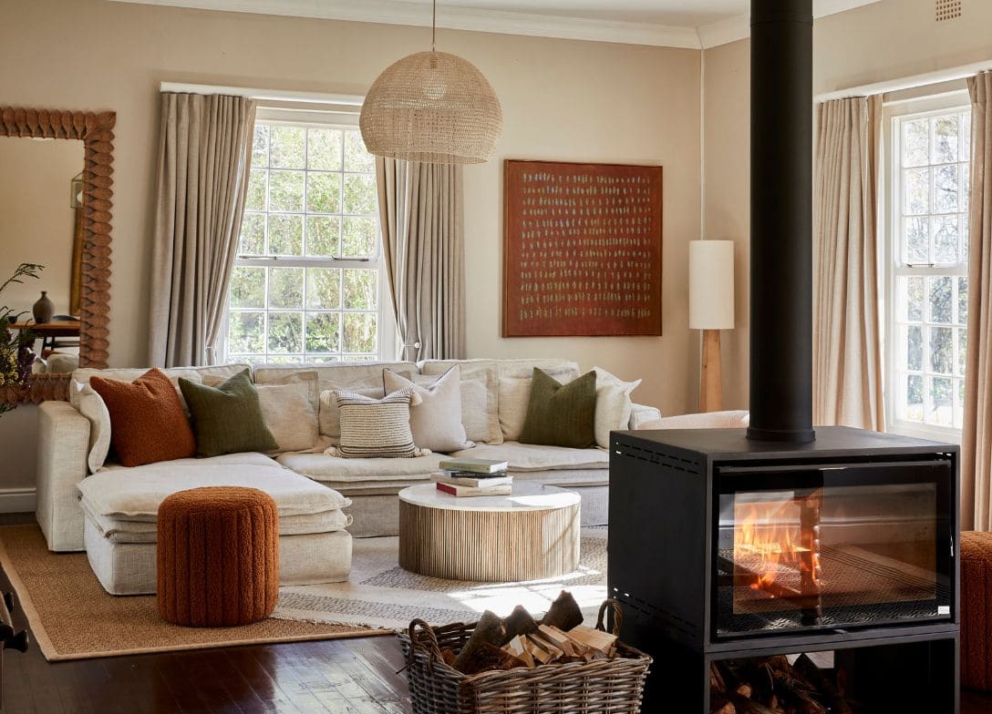 Loft Farmhouse Slider 3