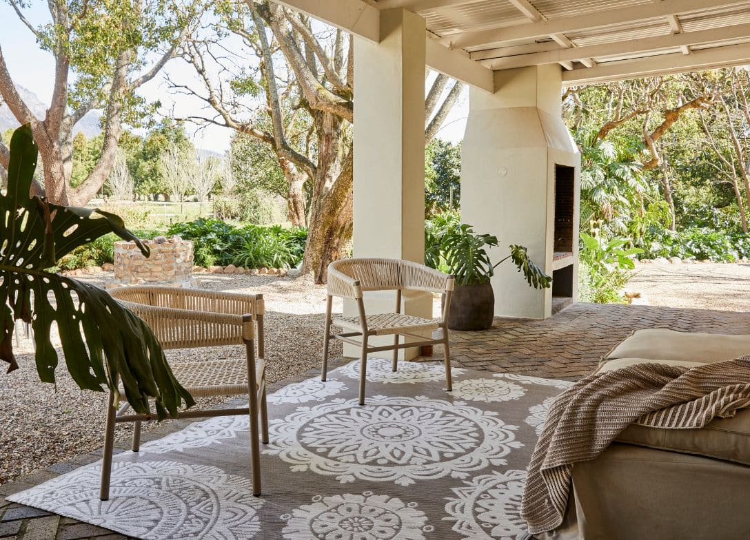 Loft Farmhouse Slider 6