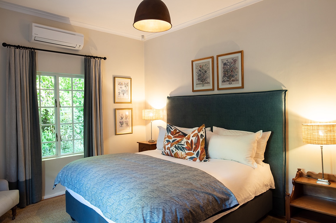 Page-gallery-image-clarence-cottage-1