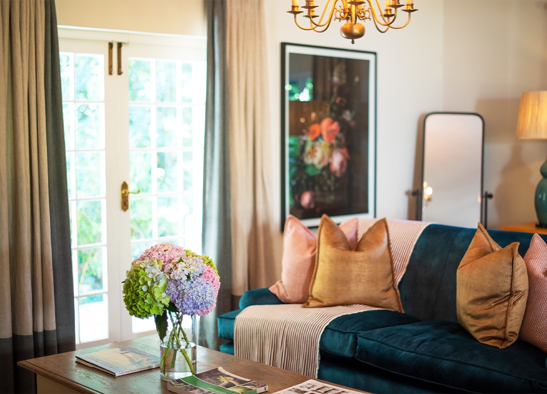 Page-slider-images-1088×784-clarence-cottage-1