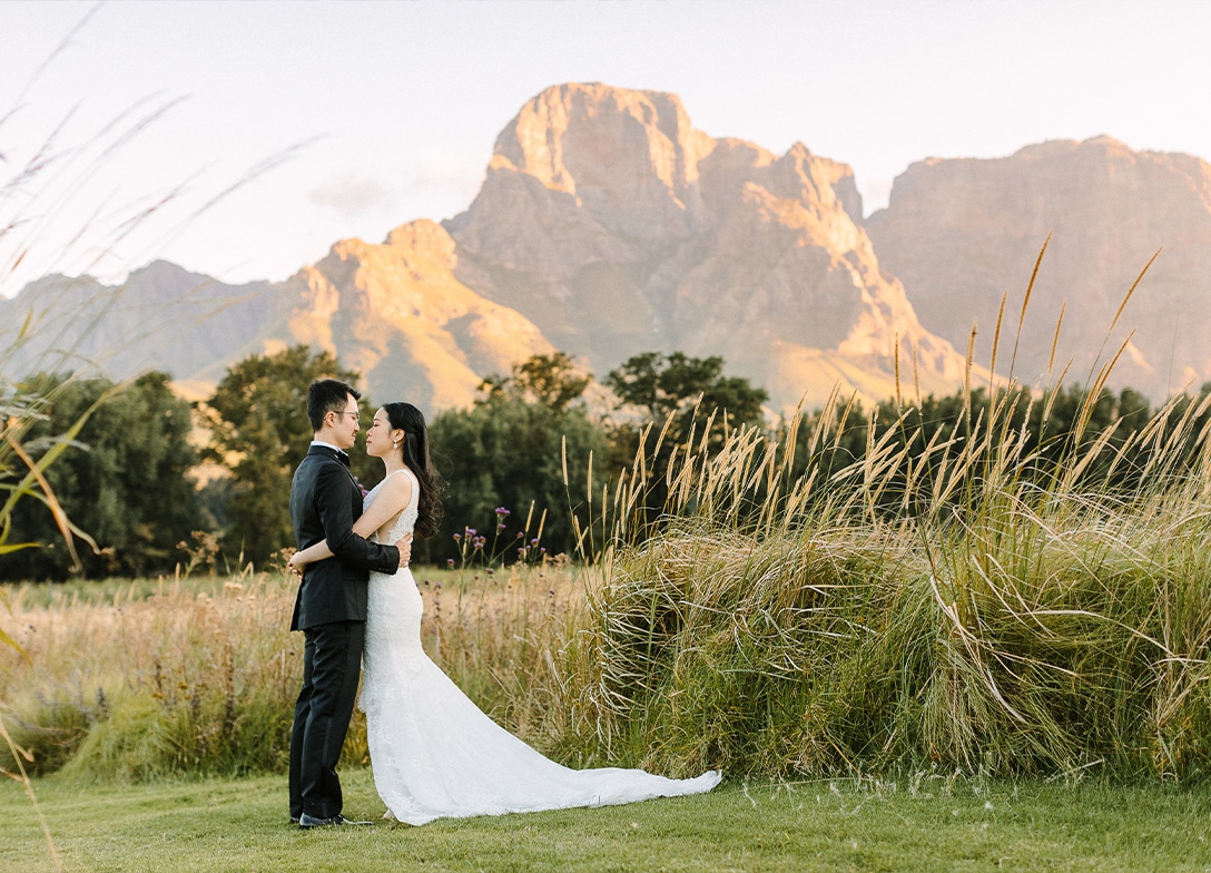 Page-slider-images-1088×784-weddings-4