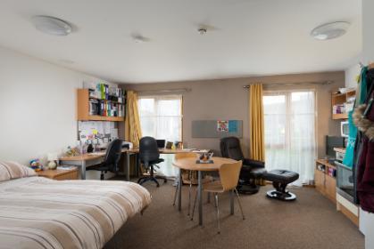 Gallery image 5 of 6