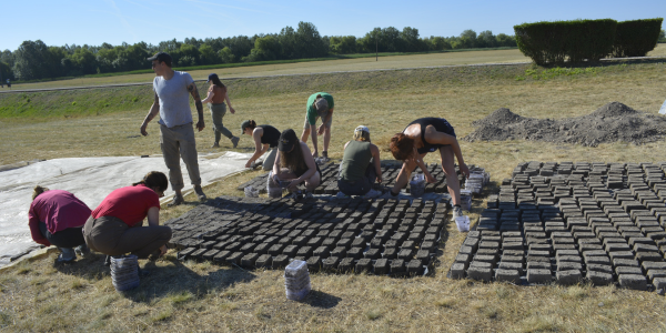 Veszto Magor - backsoil earth building preparation